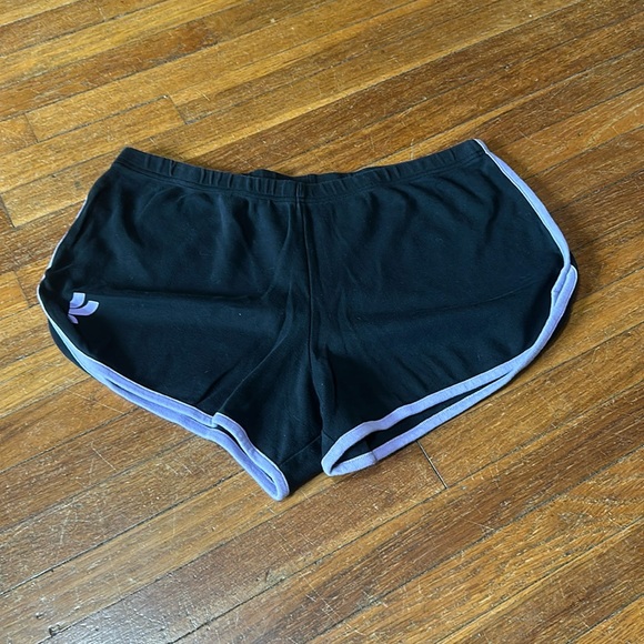 The Color Run Women’s Running Shorts, “Happy”, Black/Purple, XL - Picture 2 of 4
